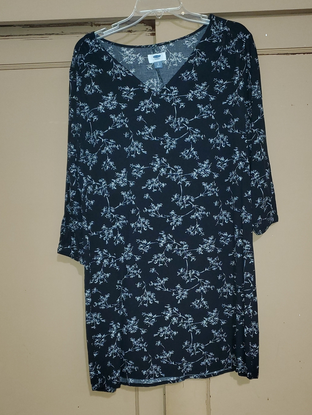 Old Navy Gray Floral-Print Men's Shirt
